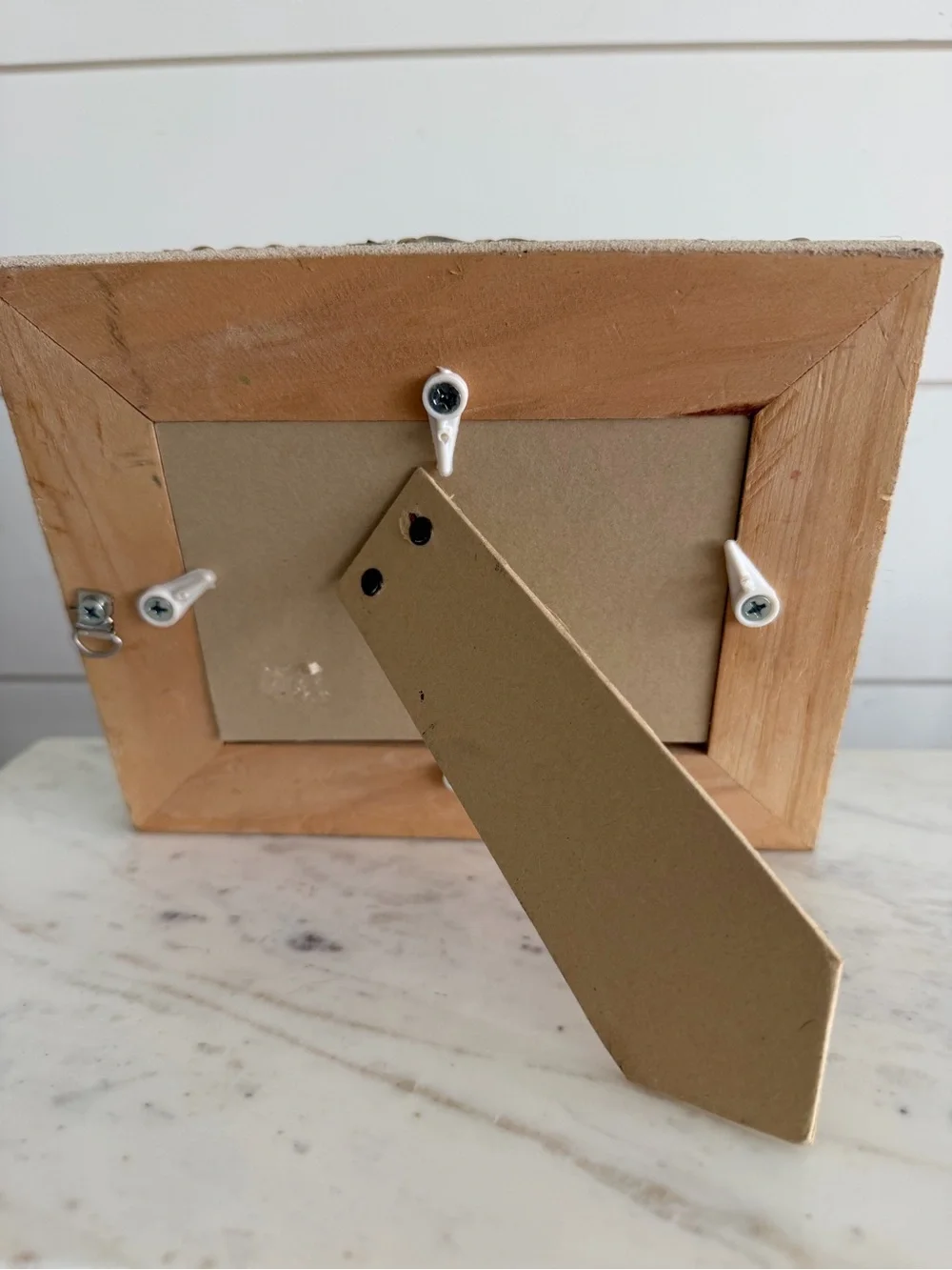 Vintage Sea Shell & Twine Picture Frame